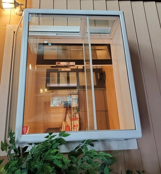 Garden Windows - Image 2