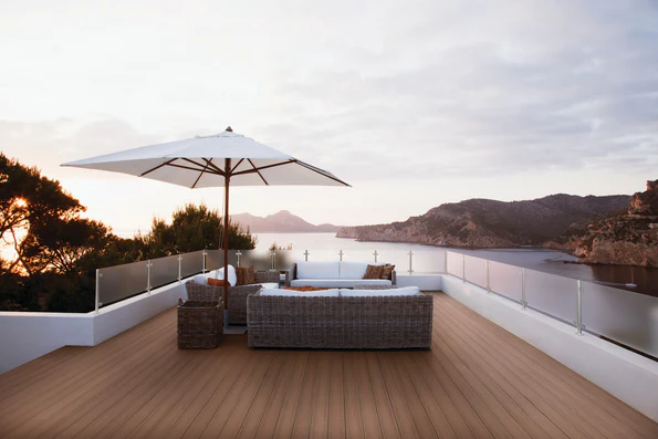 Promenade Decking - Image 8
